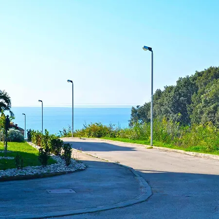 Sunset Beach Suites Kozino