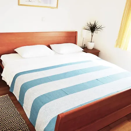 Sunset Beach Suites